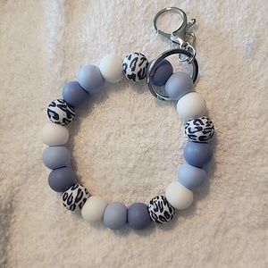 Silicone bead keychain